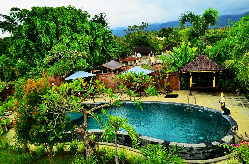 Lovina Pondok Wisata Sartaya 2 מראה חיצוני תמונה