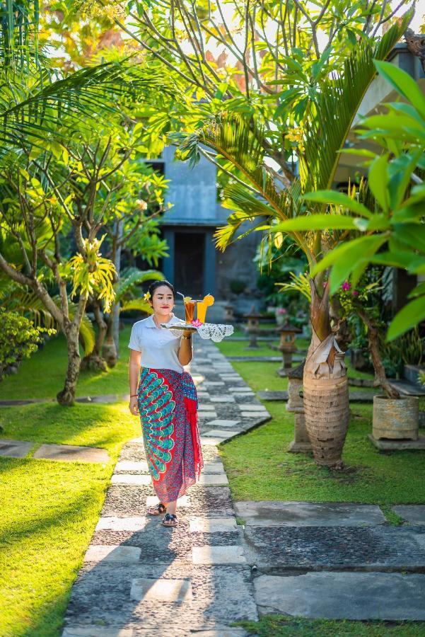 Lovina Pondok Wisata Sartaya 2 מראה חיצוני תמונה